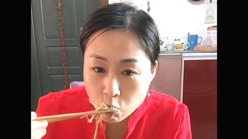 娱乐吃瓜酱网络好朋友,揭秘网络好朋友的背后故事  第1张